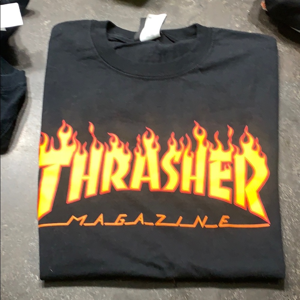 Short sleeve thrasher shirt